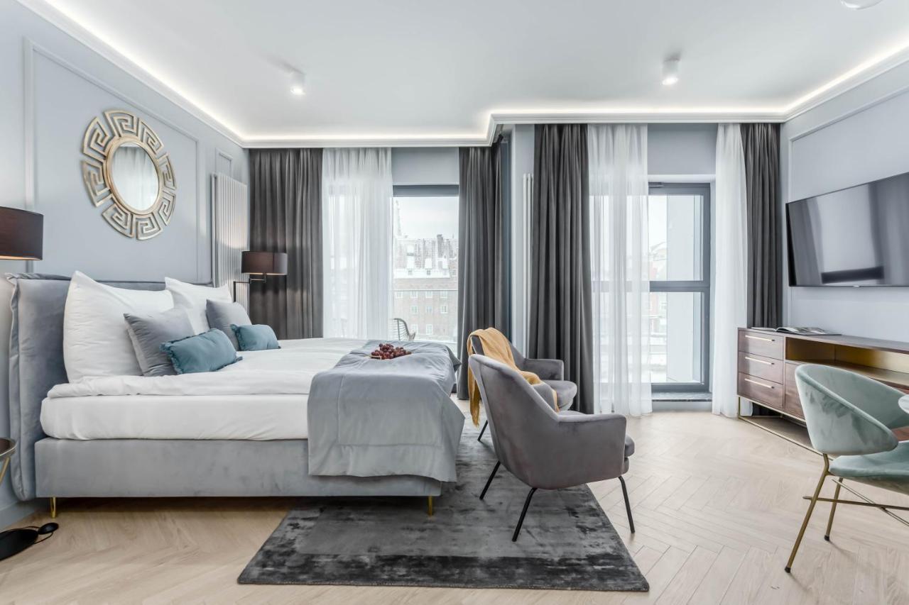 Deo Plaza By Rent Like Apartment *