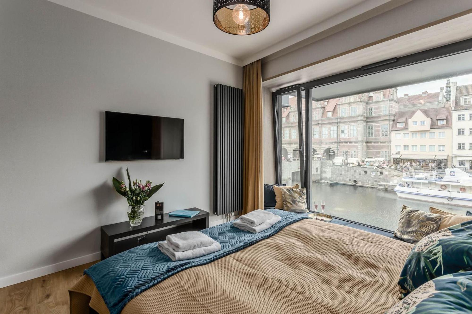 Deo Plaza By Rent Like Apartment *